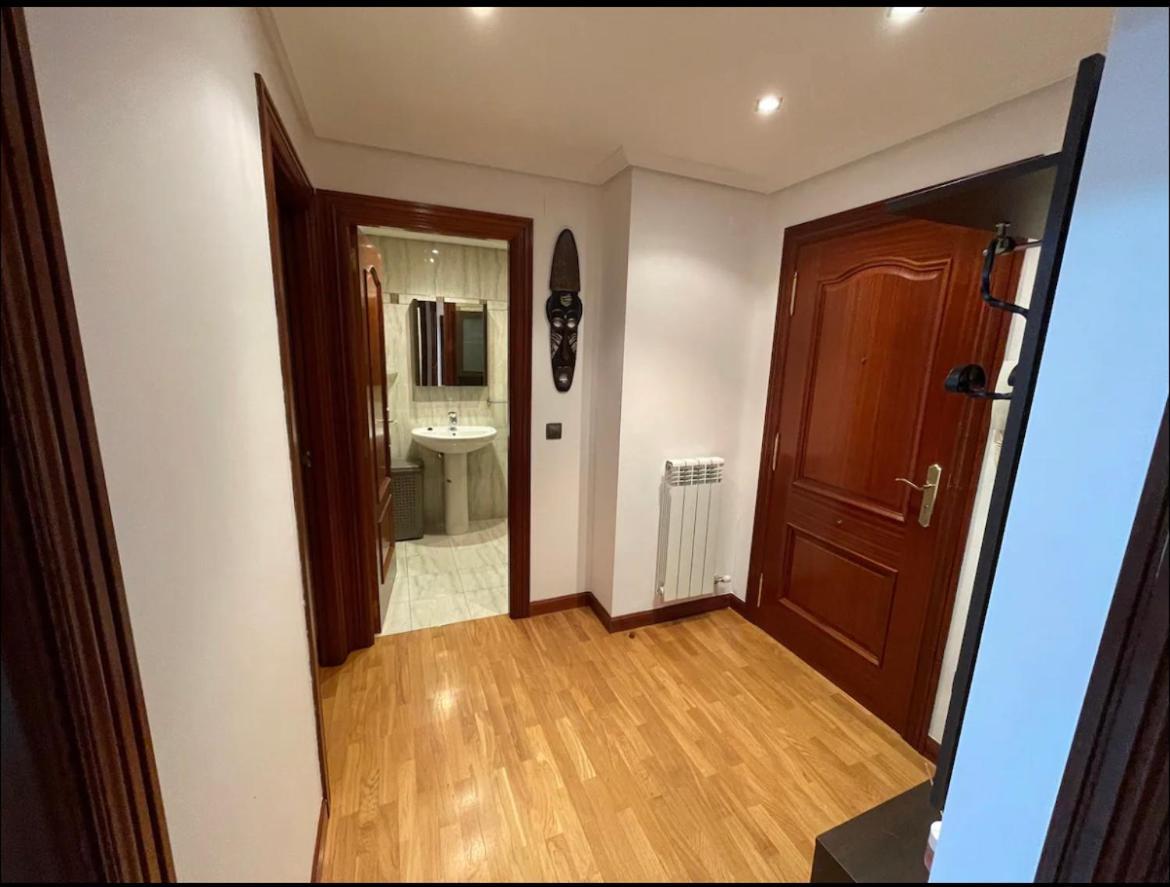 Bonito Piso Con Aparcamiento A Pie De La Calle . Najera Exterior photo